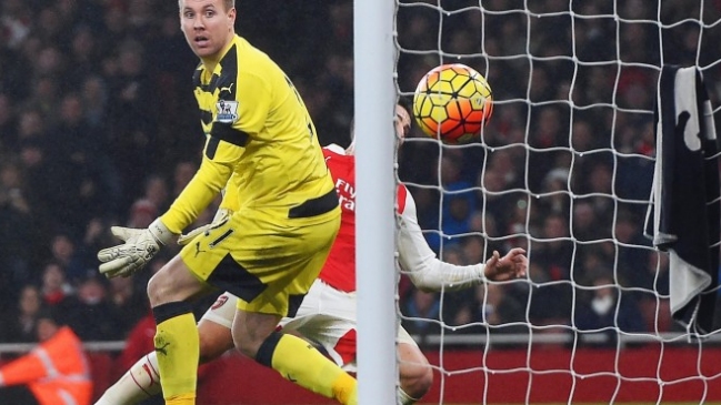 Newcastle perdió a su portero titular por grave lesión en amistoso de Irlanda ante Eslovaquia