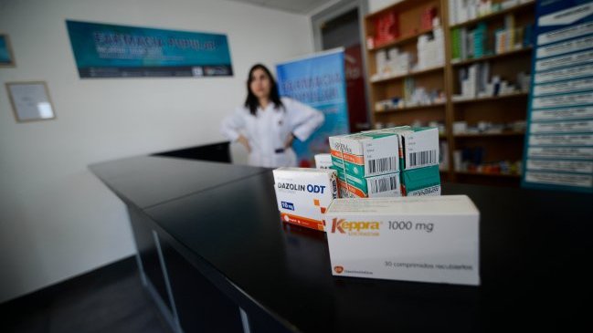 Alcaldes denuncian boicot de laboratorios a farmacias populares