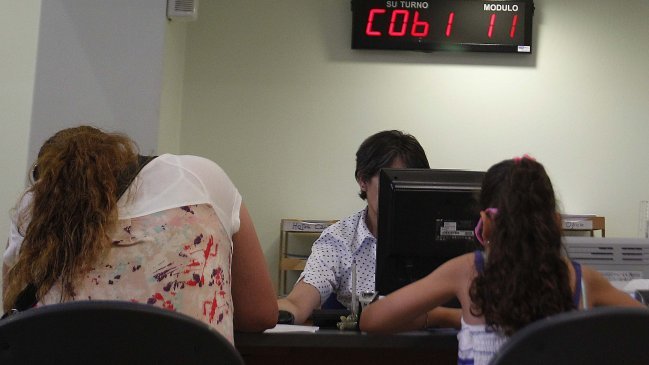 Isapres justifican alzas apuntando al 