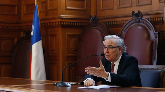 Milton Juica se mostró contrario a norma antifiltraciones