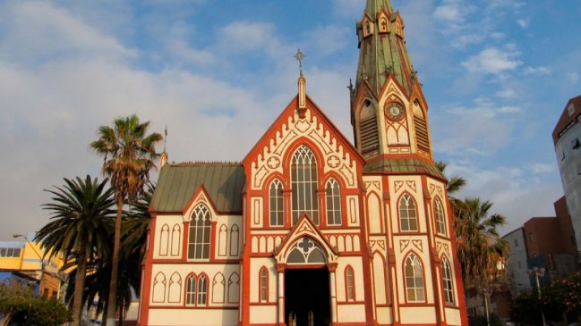 Sacerdote ariqueño fue suspendido por agresión a mujer