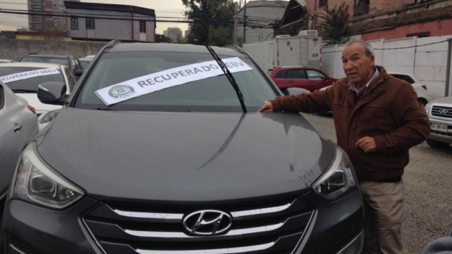 Carabineros devolvió vehículos recuperados de portonazos