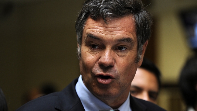 Ossandón por polémica entre RN y UDI: Fue una pataleta de José Antonio Kast