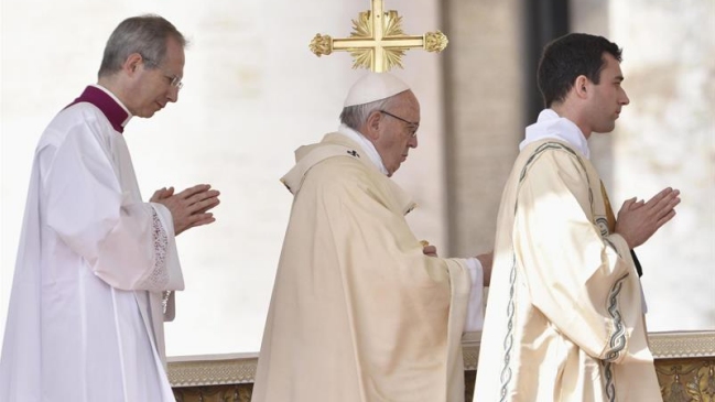 Papa Francisco dio un 