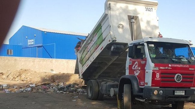 Vecinos denuncian existencia de un vertedero ilegal en Quilicura