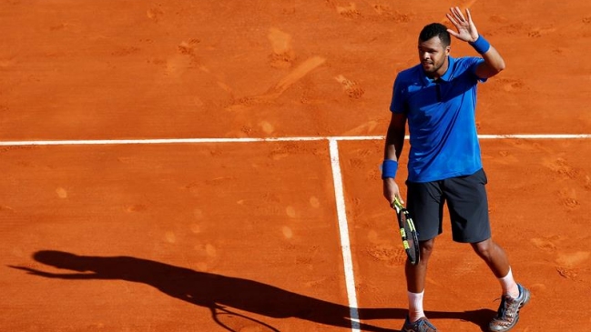 Jo-Wilfried Tsonga eliminó a Roger Federer en cuartos de final del Masters de Montecarlo