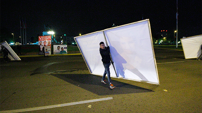 Ley de Partidos: Servel anunció el retiro de toda la propaganda política