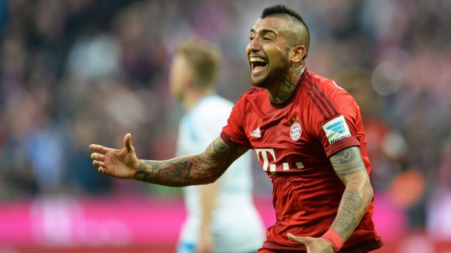 Arturo Vidal anotó en la victoria de Bayern Munich ante Schalke 04 en Alemania