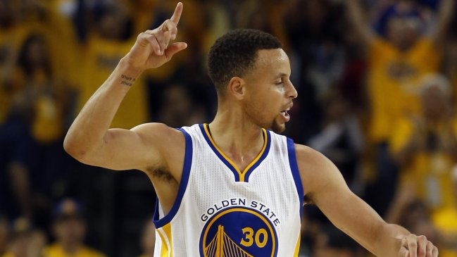 Golden State Warriors e Indiana Pacers iniciaron de gran forma los playoffs de la NBA