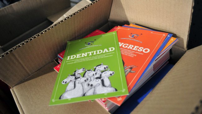 Consejo de Observadores fijará límites a funcionarios públicos