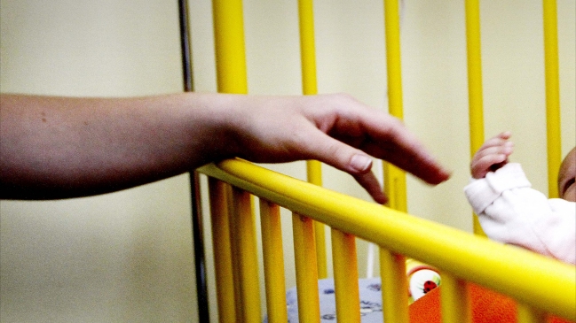 Pareja boliviana fue detenida por regalar a su bebé de seis meses a un chileno