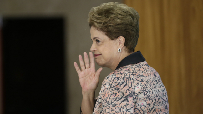 Dilma Rousseff tiene previsto un viaje a Nueva York en medio de crisis política