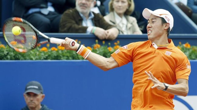 Nishikori avanzó a cuartos de final en el Conde de Godó