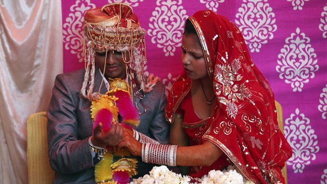 Al menos 13 personas murieron en un incendio durante una boda en India