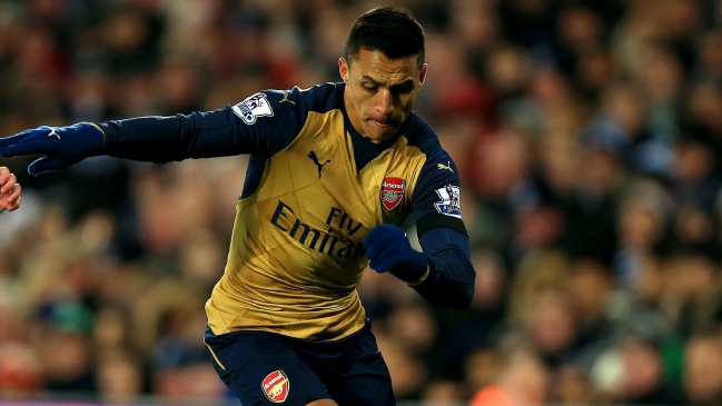 Arsenal de Alexis Sánchez igualó ante Sunderland por la Liga Premier