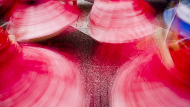 Con bailes callejeros se celebra el Día de la Danza