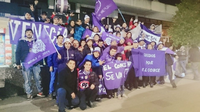 Hinchas de Deportes Concepción se manifestaron en la sede de la ANFP