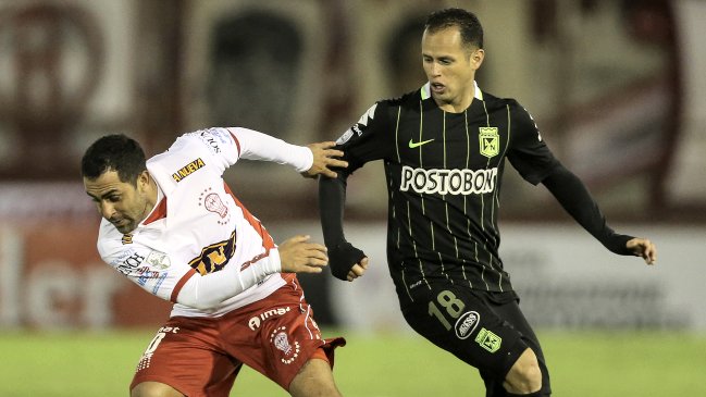 Huracán y Atlético Nacional abrieron los octavos de final con un empate
