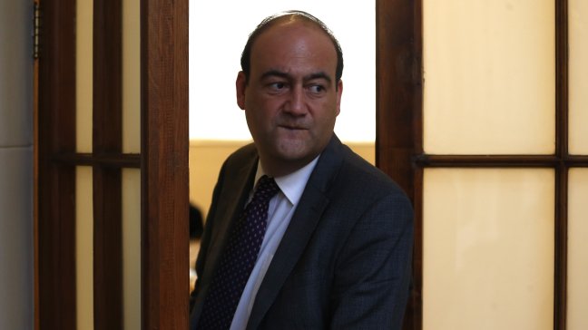 Presidente del Consejo de Observadores: 