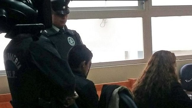 Menor quedó libre tras apuñalar a nueva pareja de ex polola