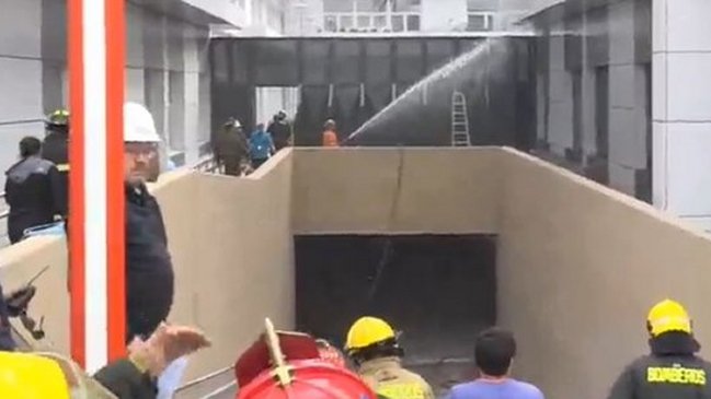 Incendio en Hospital de Talca movilizó a Bomberos