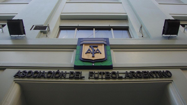 Justicia incautó dos millones de dólares en caso transmisión del fútbol argentino