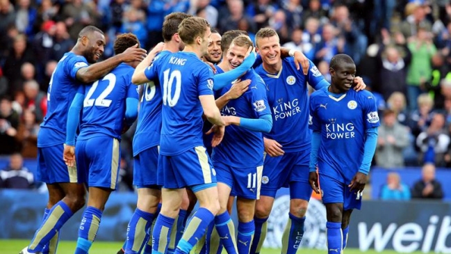 Leicester City busca su primer título de liga inglesa ante Manchester United