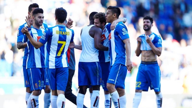 Espanyol de Roco triunfó sobre Sevilla y se alejó del descenso