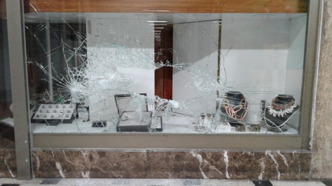 PDI investiga asalto a seis joyerías en el centro de Santiago