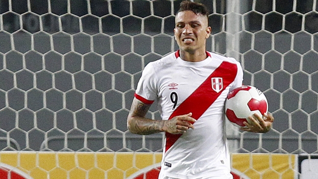 U. de Chile sondeó la opción de fichar al seleccionado peruano Paolo Guerrero
