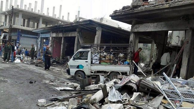 Al menos 28 muertos en bombardeo contra campo de desplazados en Siria
