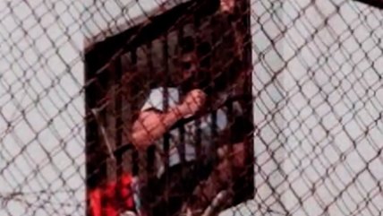   Recrean el aislamiento solitario al que está sometido Leopoldo López 