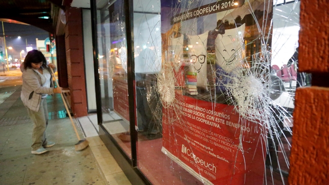 Puerto Montt: Anunciaron querella contra responsables de daños durante marcha