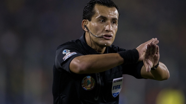 Enrique Osses deja el referato y asume en el Comité de Arbitraje de la ANFP