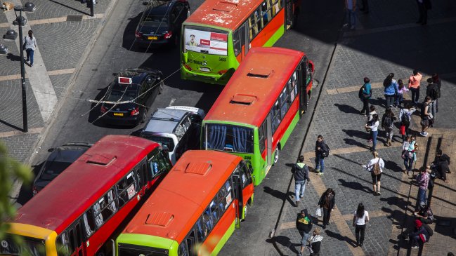 Choferes de Valparaíso no llevarán a estudiantes con pase escolar desde junio