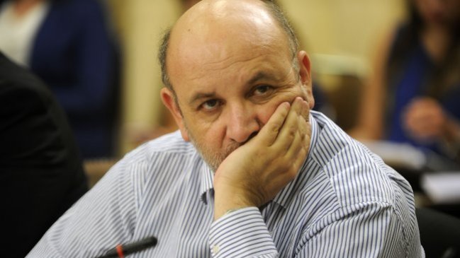 Bancada PS no descartó recurrir al TC por agenda corta antidelincuencia