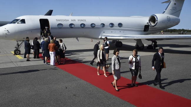 Presidenta Bachelet llegó hasta Gotemburgo antes de partir a Londres