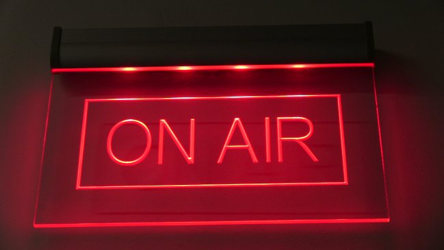 La radio mantiene el liderato como la institución más confiable