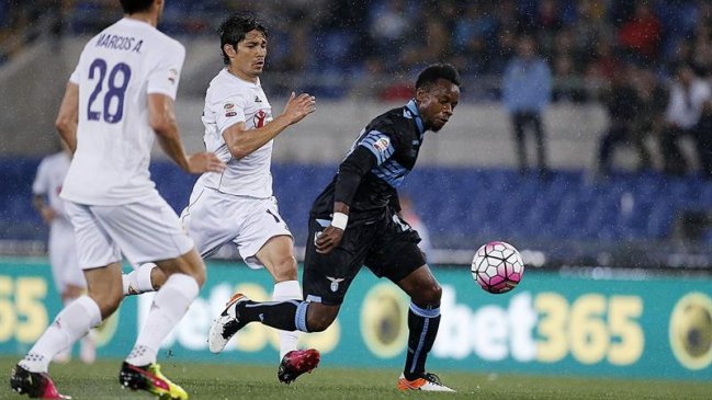 Matías Fernández fue titular en goleada de Fiorentina ante Lazio