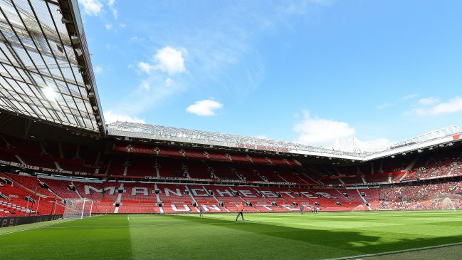 Duelo entre Manchester United y Bournemouth fue suspendido por motivos de seguridad