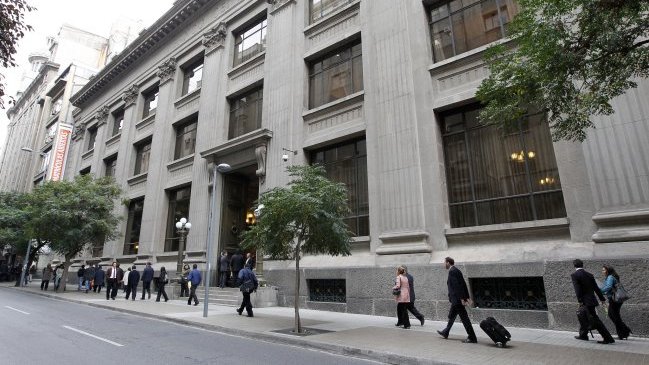 Banco Central acordó mantener la tasa de interés