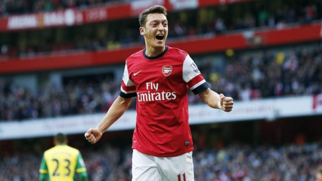 Mesut Ozil fue nombrado mejor jugador de la temporada en Arsenal