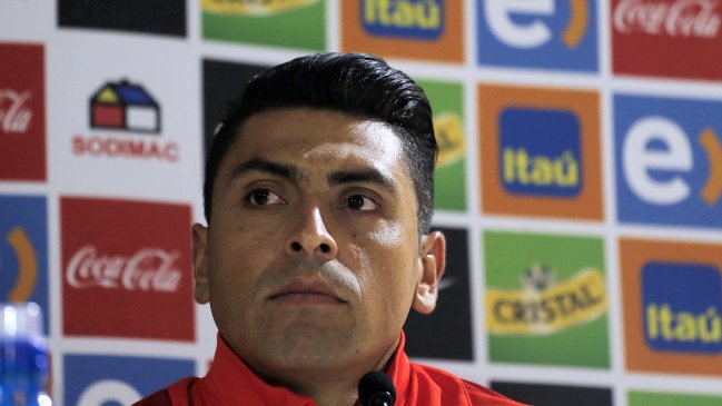 Gonzalo Jara: No tenemos presión para la Copa América Centenario