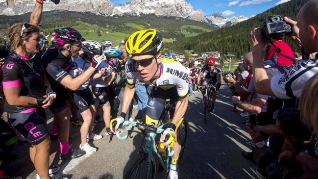 Steven Kruijswijk es el nuevo líder del Giro de Italia tras la 14ª etapa