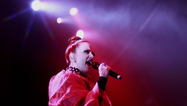 Shirley Manson, de Garbage: Probablemente para fin de año aparezcamos por ahí