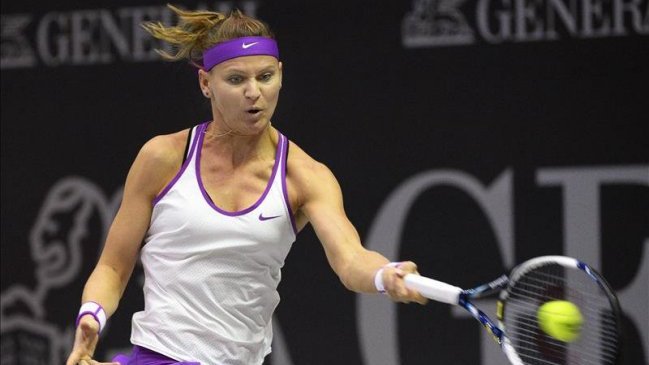 Lucie Safarova brilló en la jornada inaugural de Roland Garros