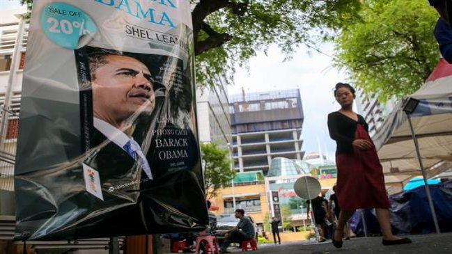 Barack Obama llega a Vietnam para reforzar la cooperación económica y en defensa