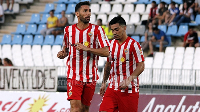  Reyes fue titular en vital triunfo de Almería  