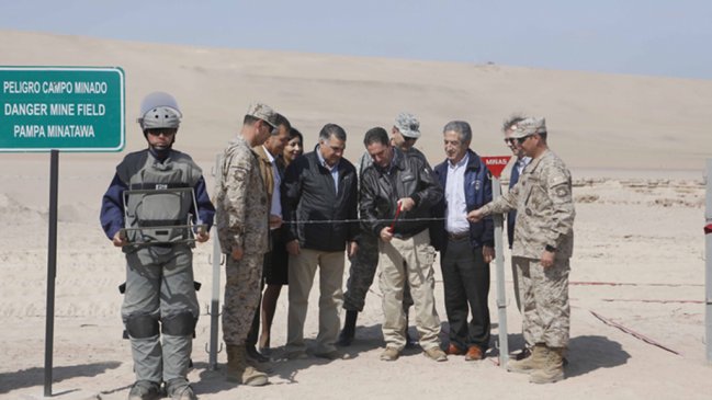 Chile limpió de minas antipersonales 13 campos en frontera con Perú