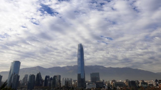 Intendencia Metropolitana decretó alerta ambiental para este viernes